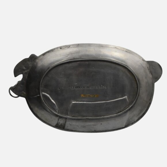 Vintage Vandor Imports 1979 Aluminum Pig-Shaped Serving Tray With Ring Detail - Picture 3 of 4
